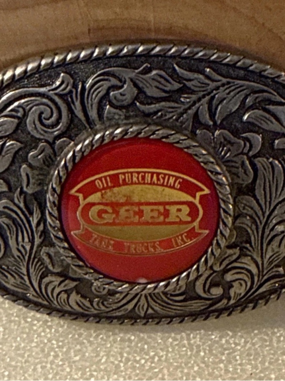 Red and Gold Decorative Men’s Belt Buckle